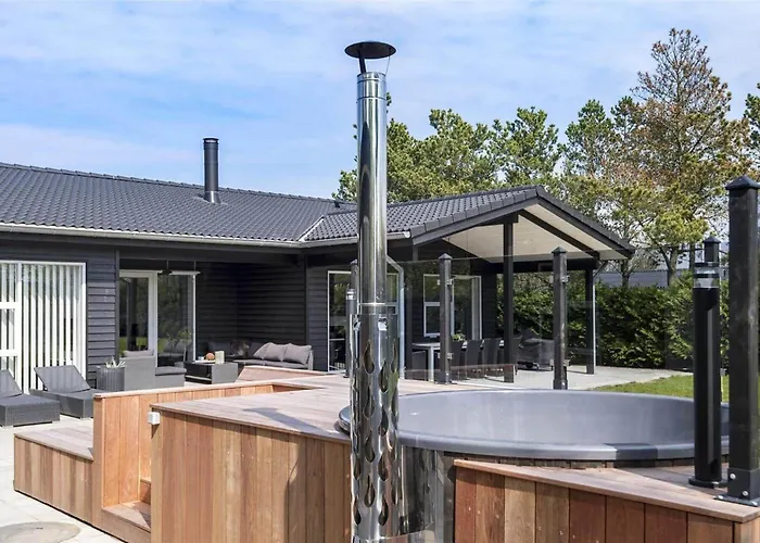 Holiday home Bv144-blavand-horntoftvej-13