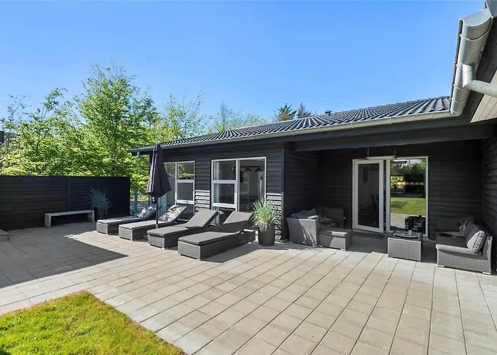 Holiday home Bv144-blavand-horntoftvej-13 *