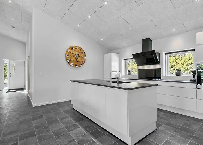 Holiday home Bv144-blavand-horntoftvej-13 *